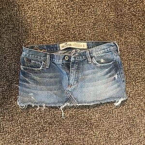 Hollister Jean skirt size 3